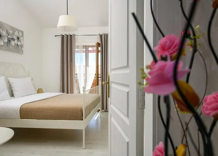 Paradis Stone Queen With Heated Pool * Butkovići
